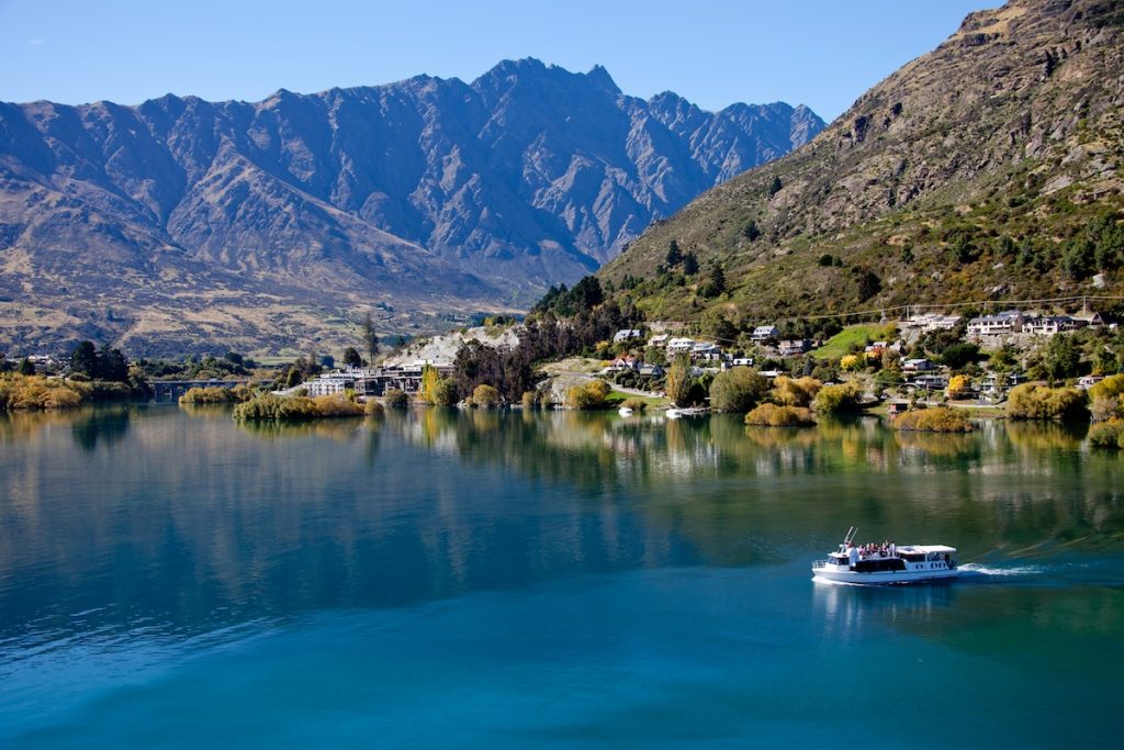 Million Dollar Cruise Queenstown.